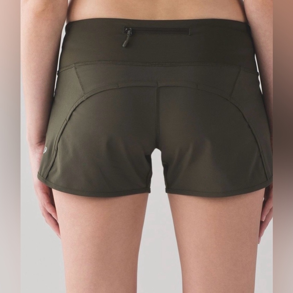 Lululemon Run Times Short *4-way Stretch 4"
Dark Olive